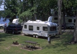 Lake Bruin camping